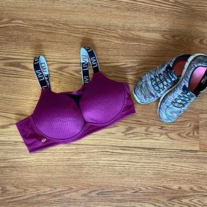 Livi Active 42C medium impact sports bra